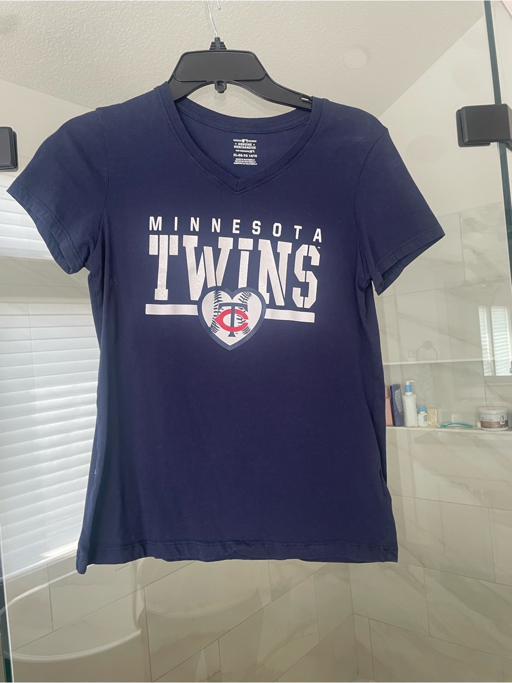 Genuine Merchandise Navy Minnesota Twins Kids Graphic Tee